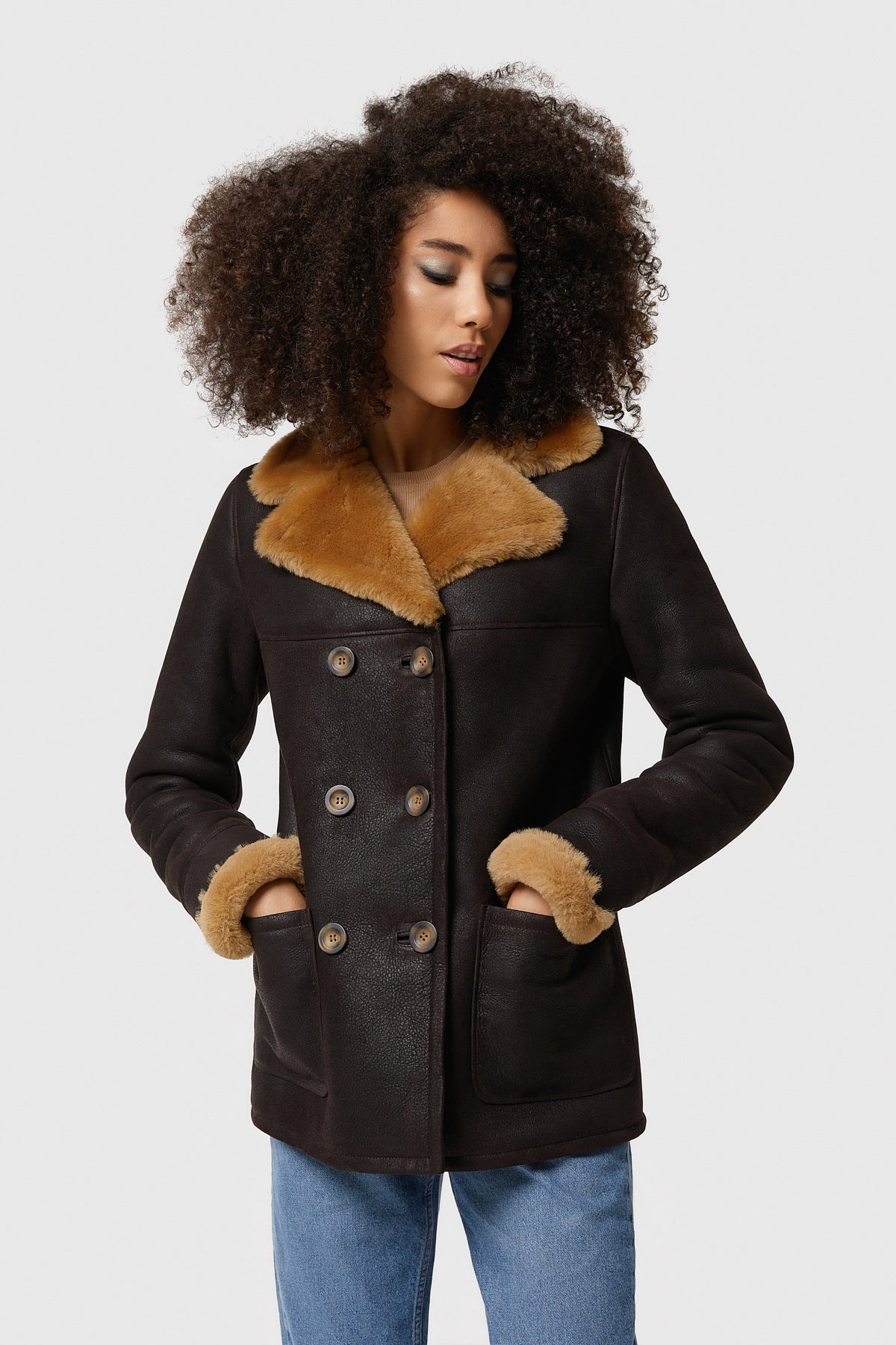 Shearling Peacoat voor dames, bruin gewassen met gemberwol