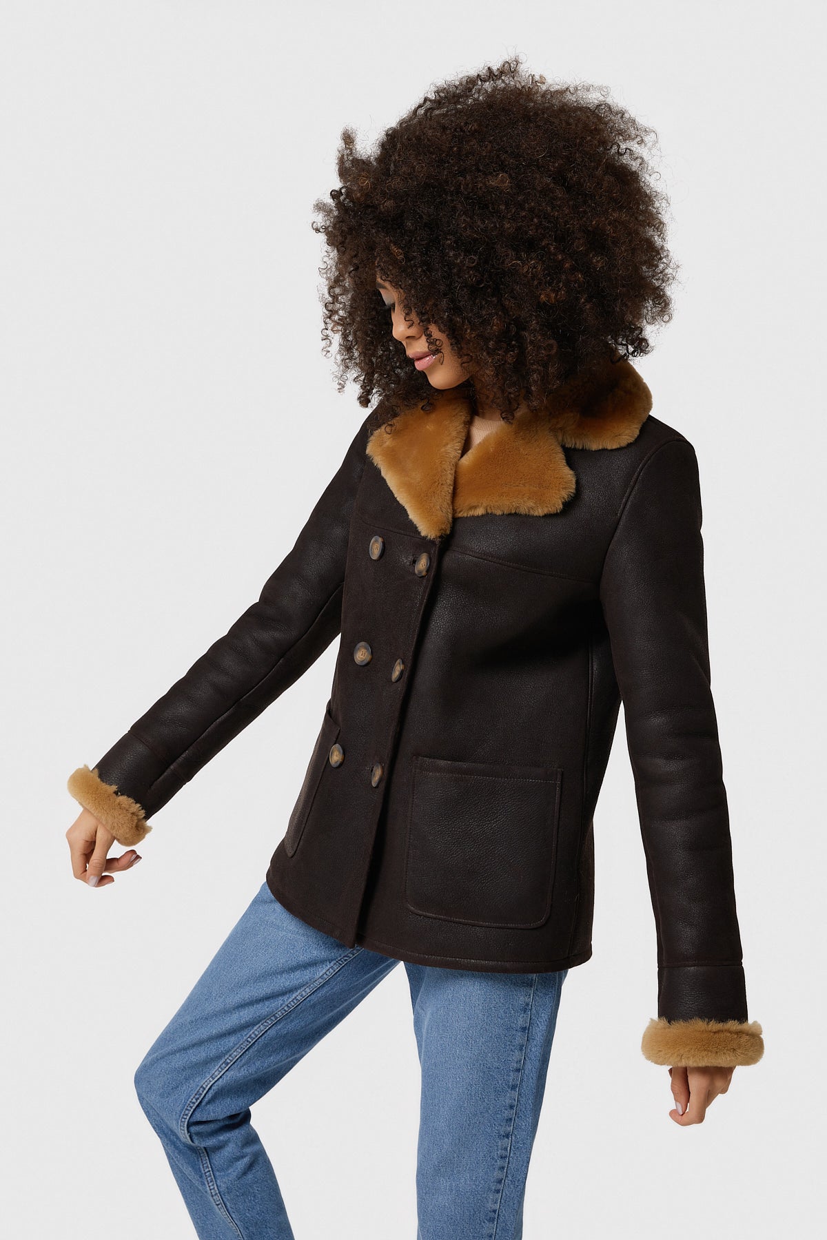 Shearling Peacoat voor dames, bruin gewassen met gemberwol