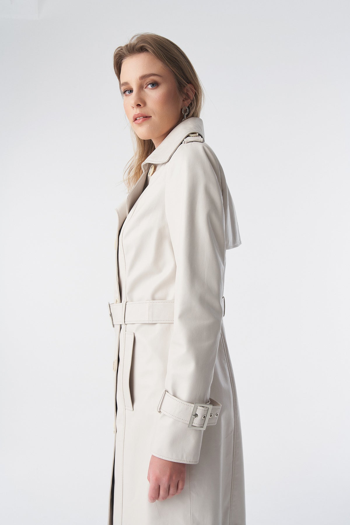 Trenchcoat van echt leer, beige