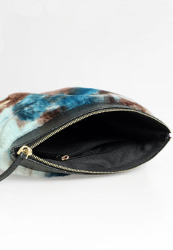 Image of Shearling-clutch voor dames, blauwe veelkleurige wol