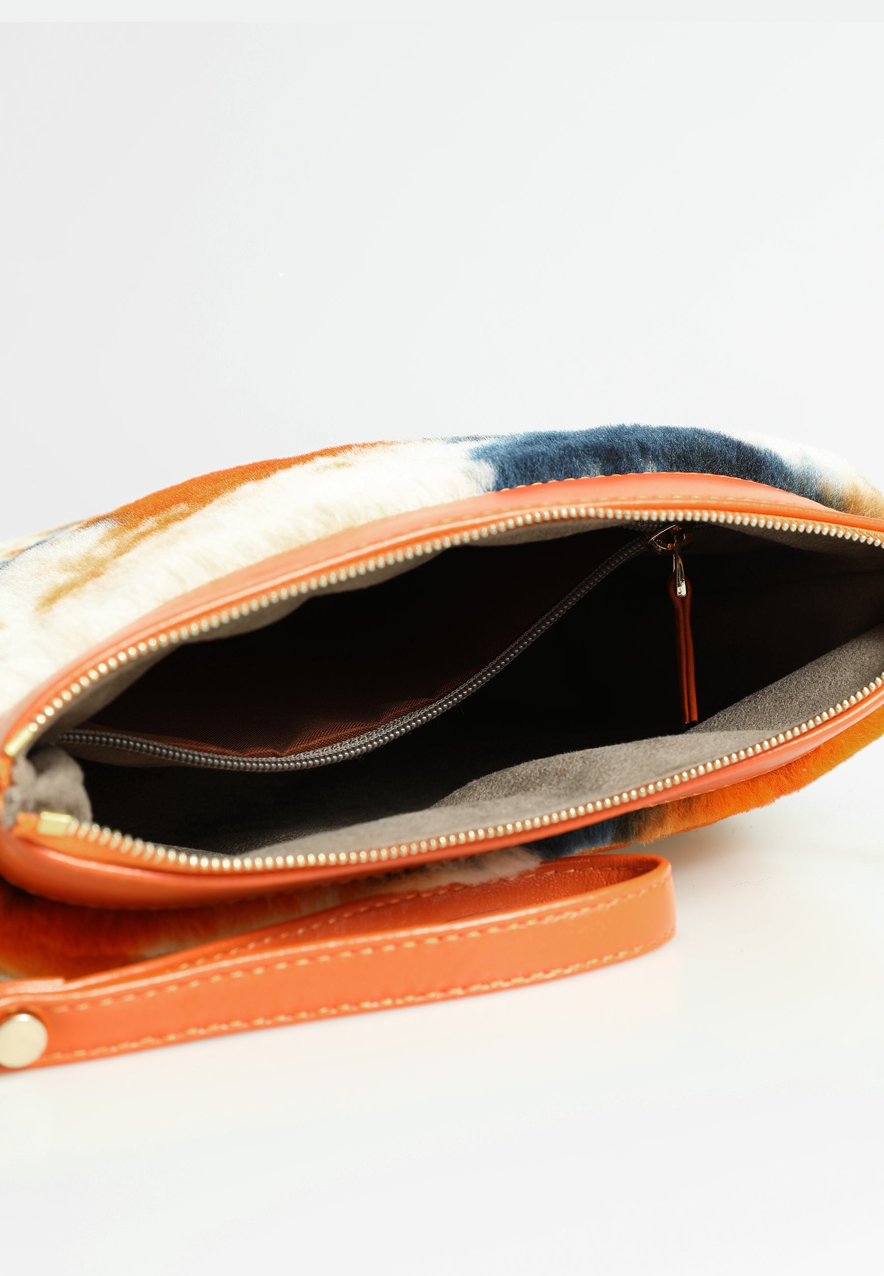 Shearling-clutch voor dames, oranje veelkleurige wol